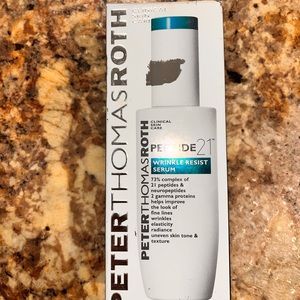 Peter Thomas Roth Wrinkle Serum